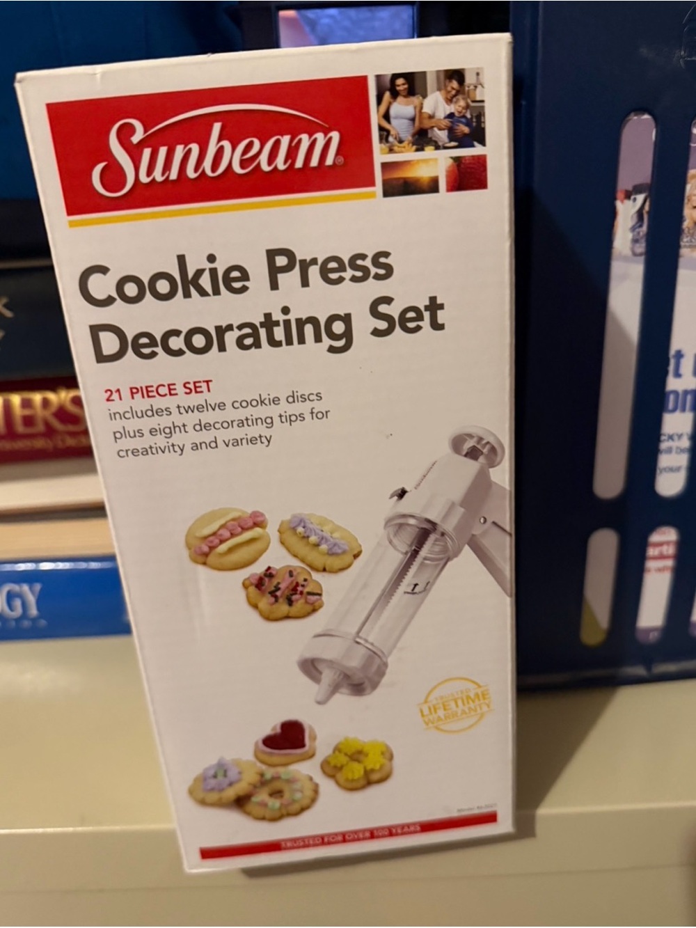 Sunbeam White and Red Cookie Press Decorating Set